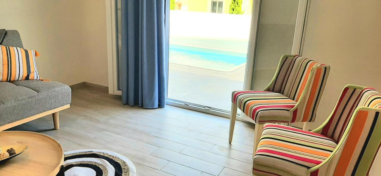 The Central Villa - Kassiopi Corfu Villas ภายนอก รูปภาพ