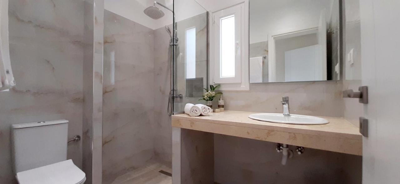 The Central Villa - Kassiopi Corfu Villas ภายนอก รูปภาพ