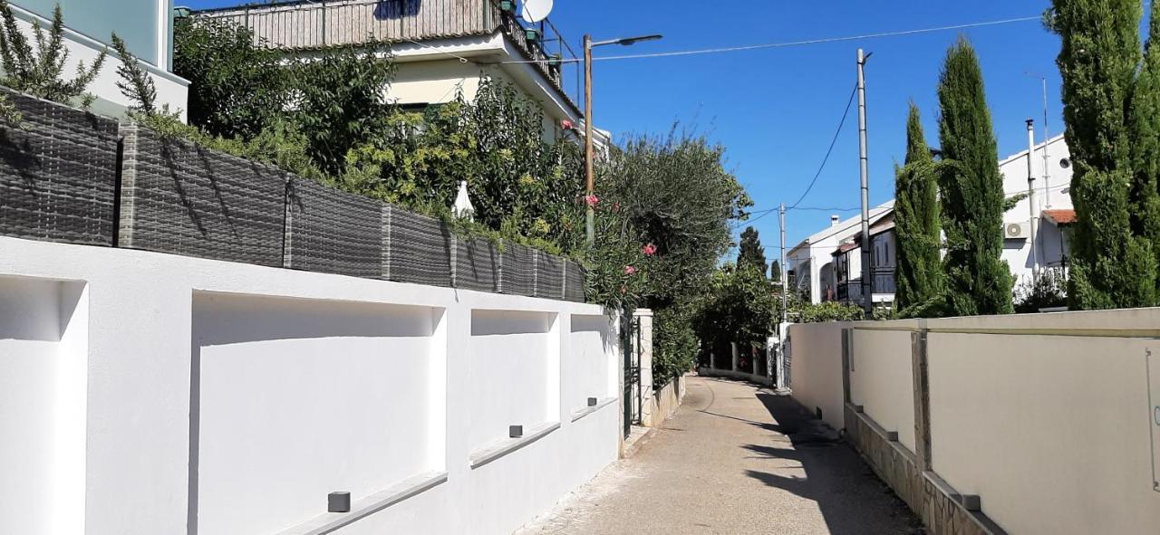 The Central Villa - Kassiopi Corfu Villas ภายนอก รูปภาพ